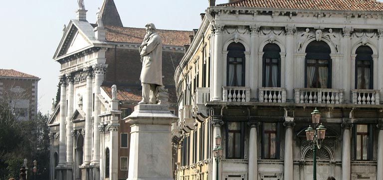 Interpreti Veneziani: Violins in Venice