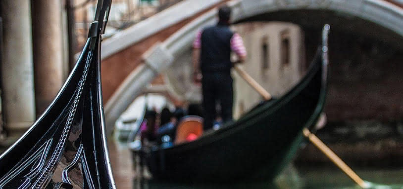 Gondola Serenade & Vivaldi's Four Seasons in Venice