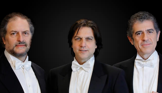 Les trois ténors à Rome Orchestre de mandolines napolitaines et ballet avec dîner